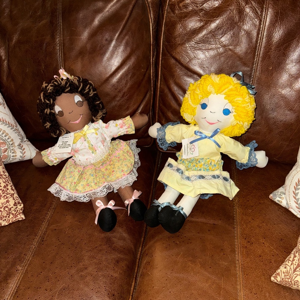 Pair of Vintage Giving Doll Rag Dolls